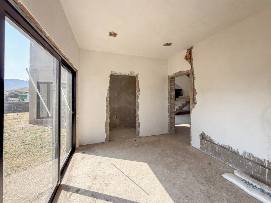 4 Bedroom Property for Sale in The Islands Estates North West